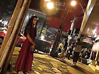 Bangkok Byway Escorts - She-males spear-carrier apropos Thai Girls